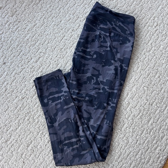 ivory ella Pants - Ivory Ella Black & Gray Camo Leggings